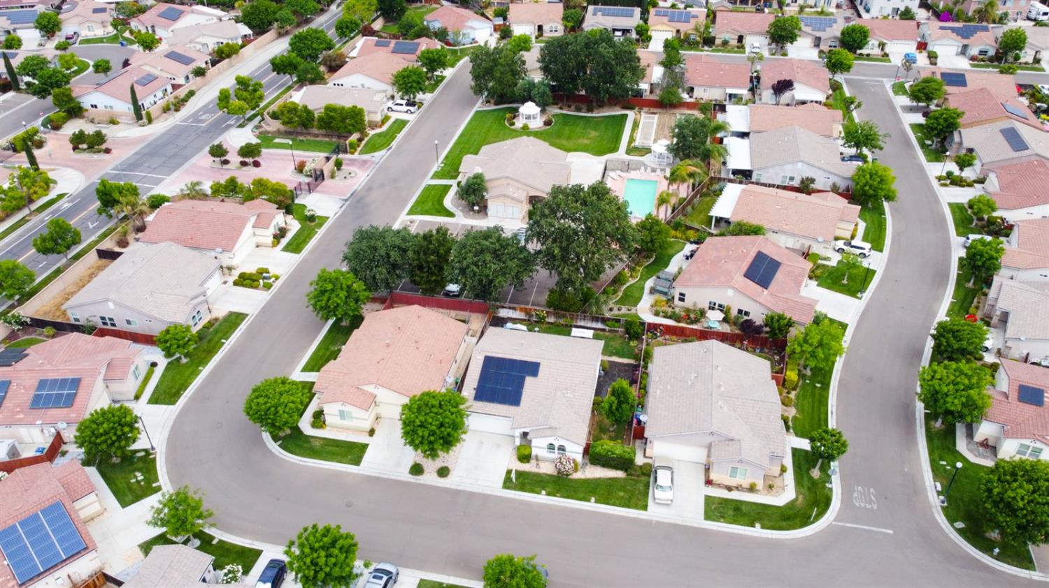 3008 La Vina Circle