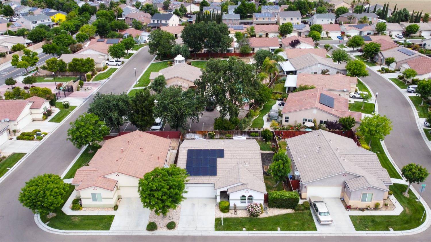 3008 La Vina Circle