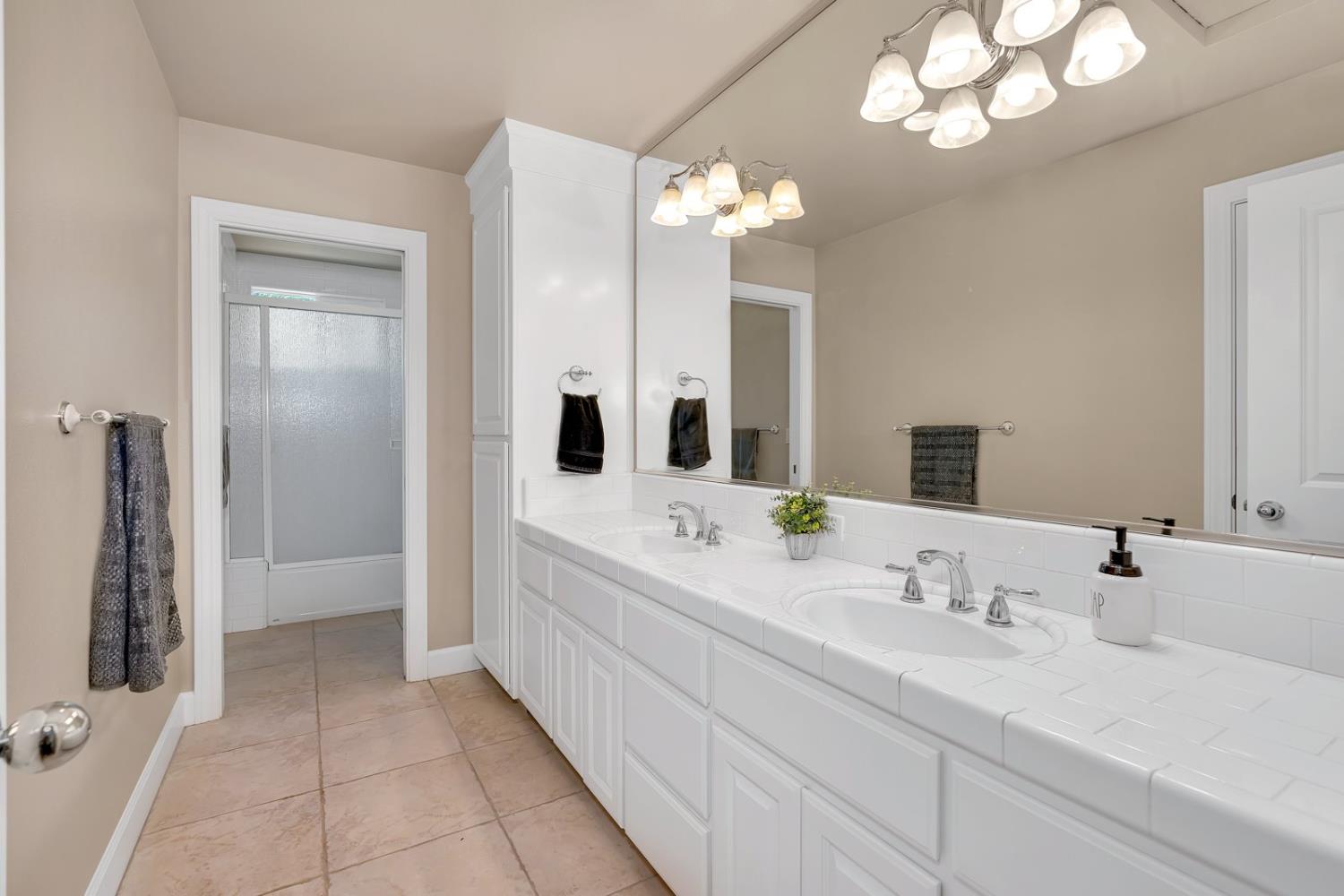 3384 Locksley Court