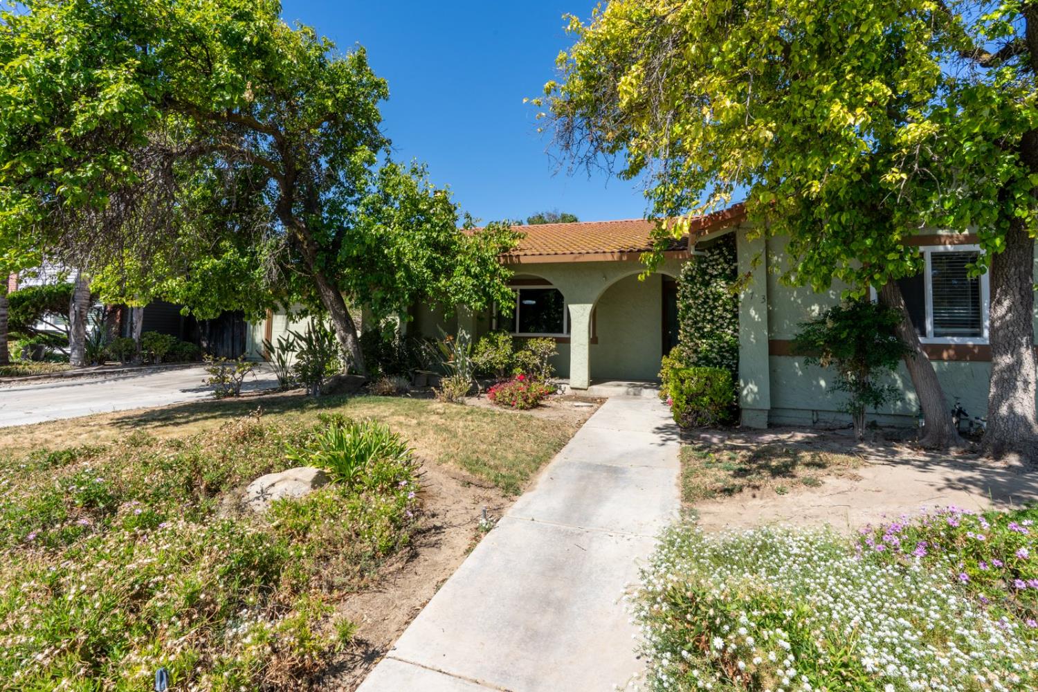 373 Foxmeadow Way