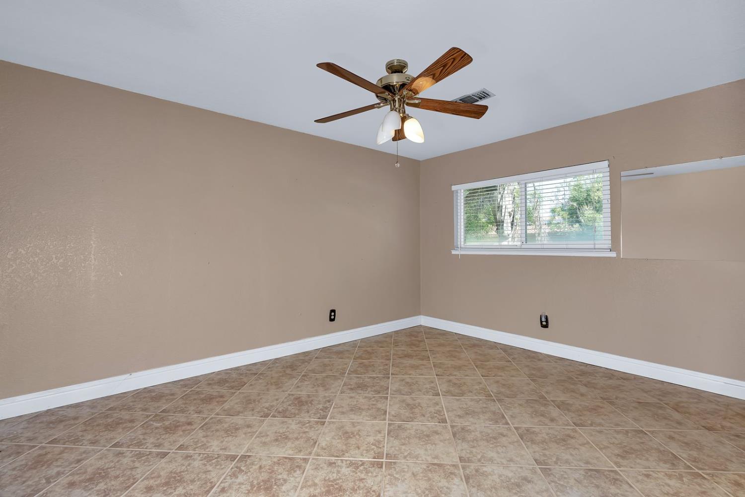 373 Foxmeadow Way