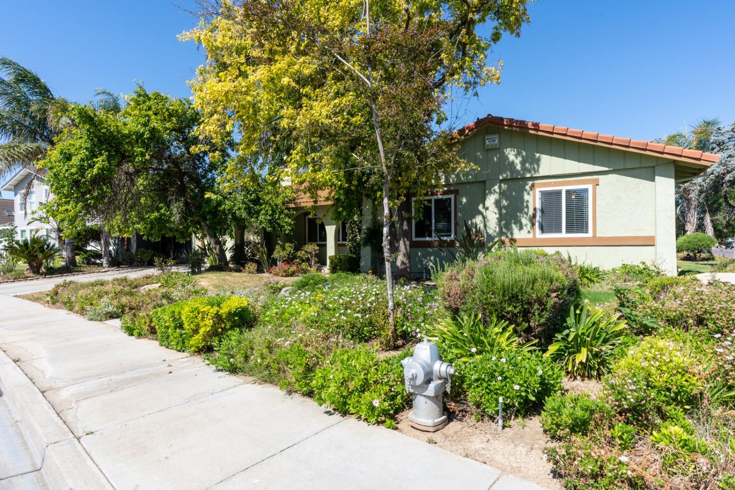 373 Foxmeadow Way