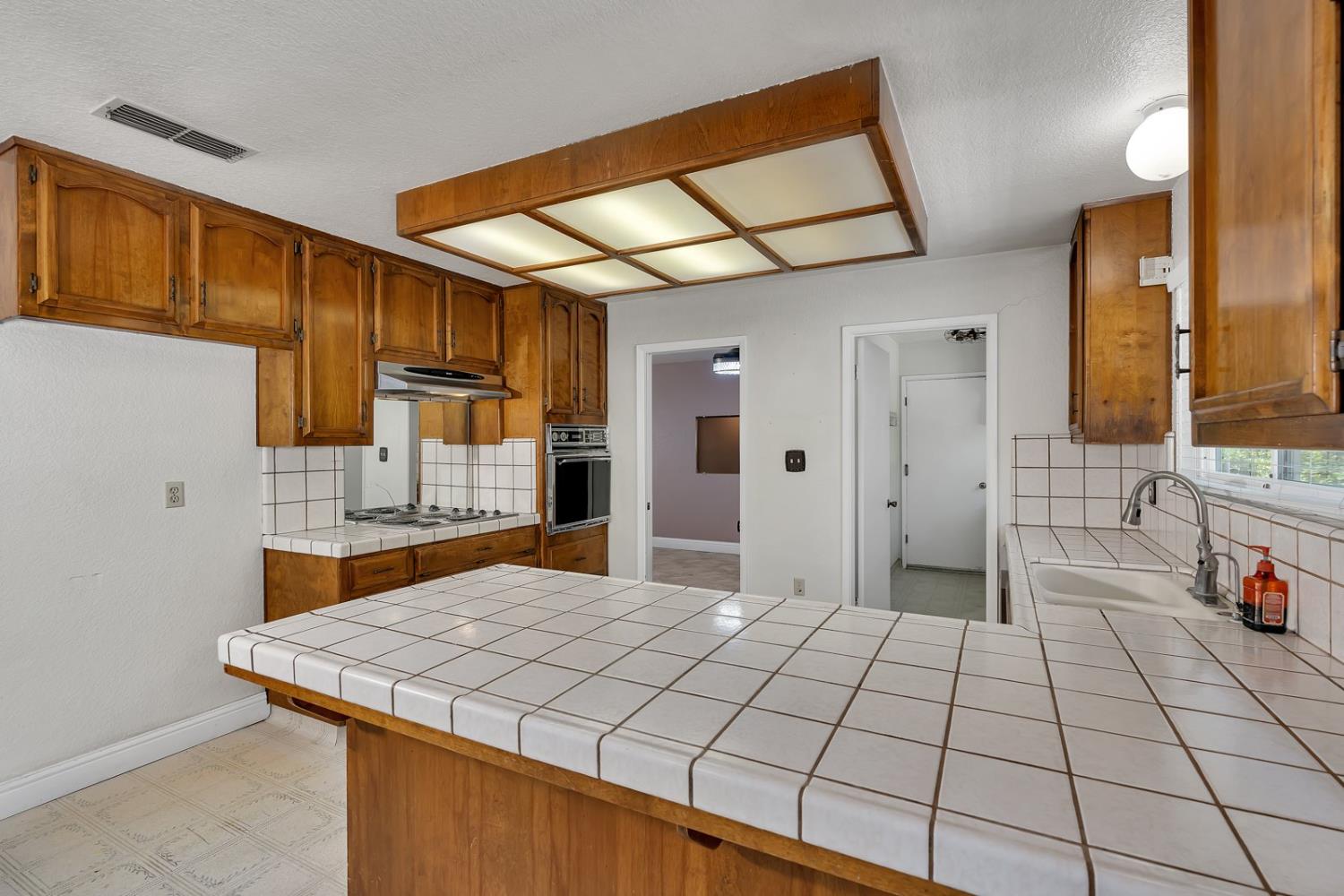 373 Foxmeadow Way