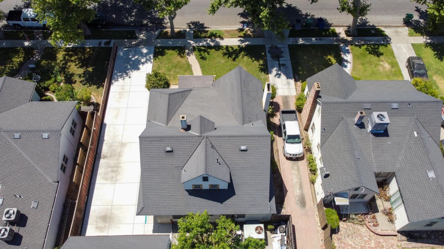 642 Adams Avenue