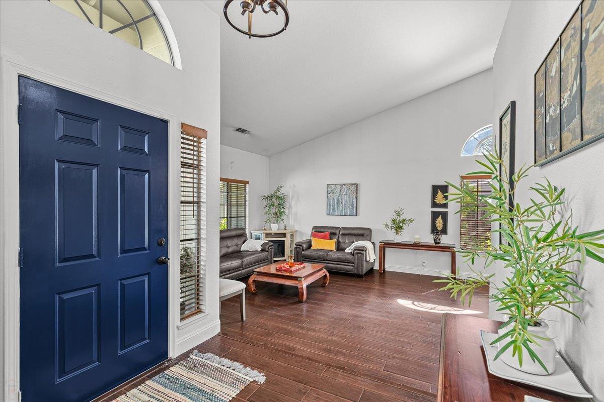 2408 Van Pelt Place