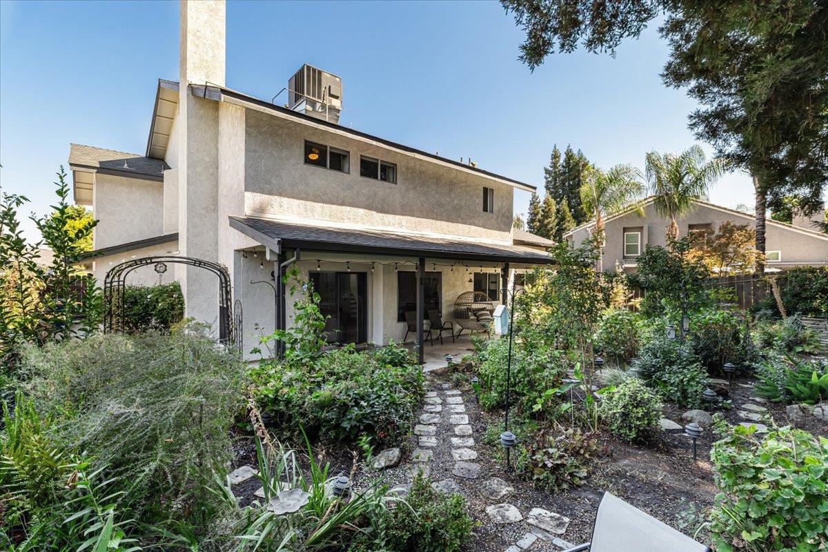 2408 Van Pelt Place