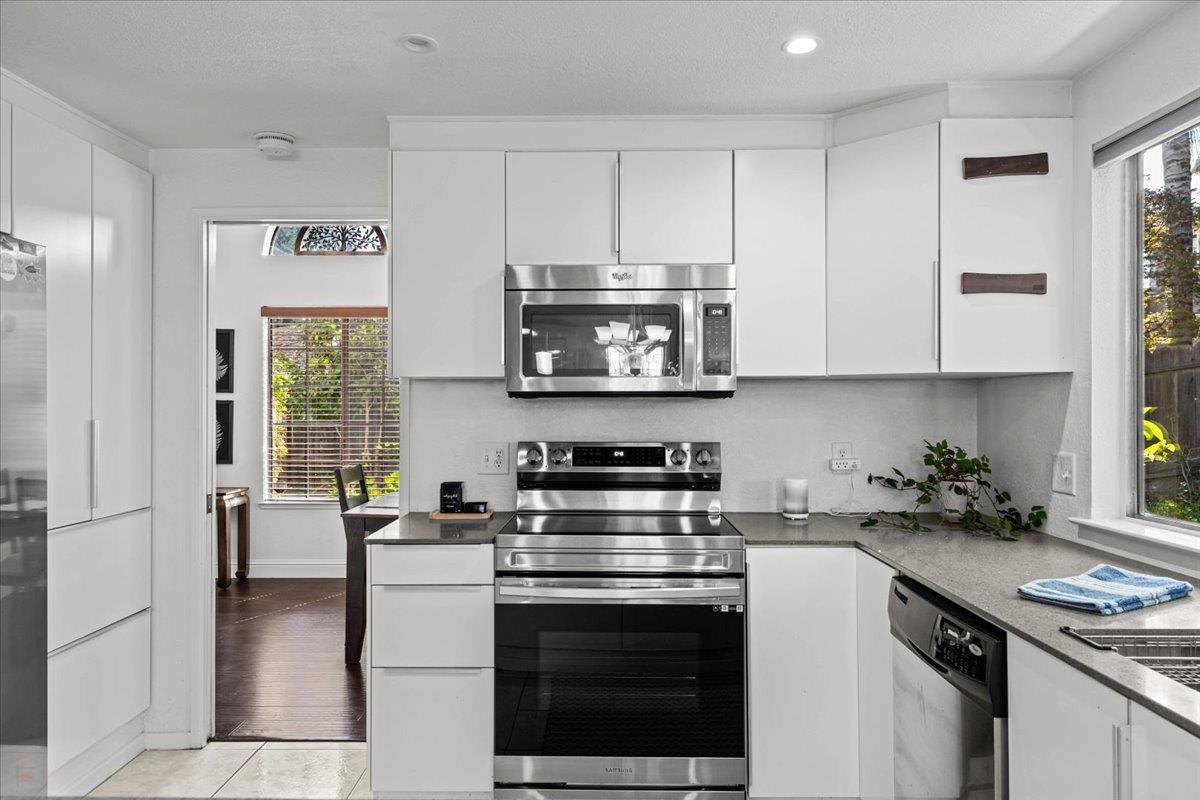2408 Van Pelt Place