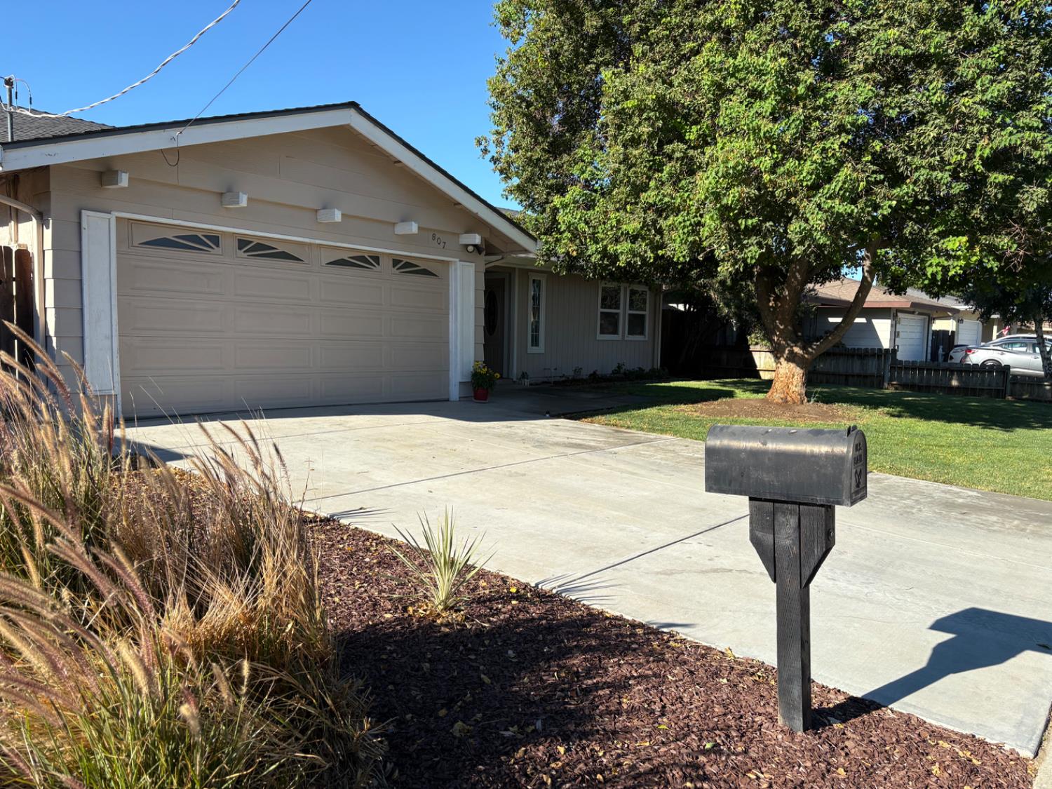 807 Birch Avenue