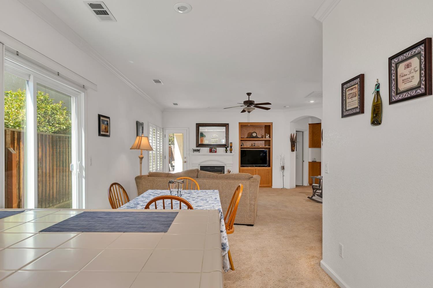2985 La Vina Circle