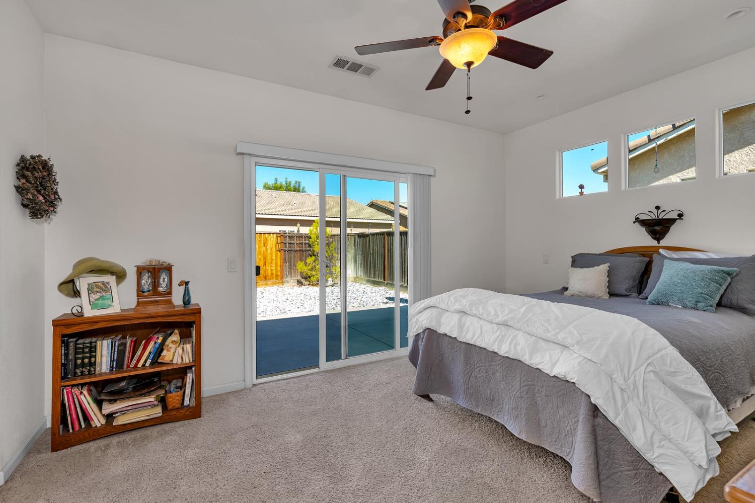 2985 La Vina Circle