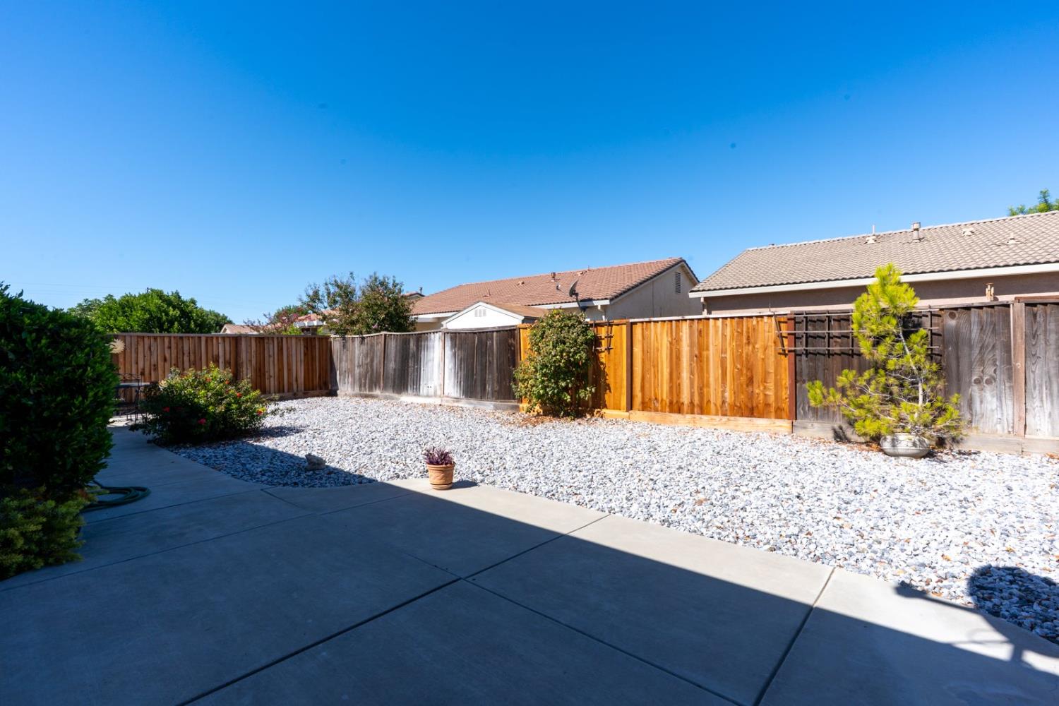 2985 La Vina Circle