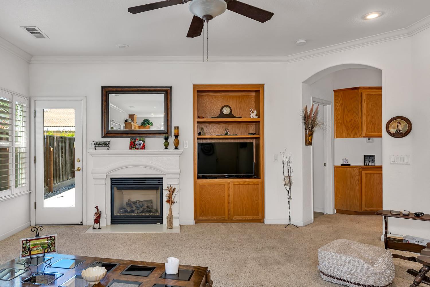 2985 La Vina Circle