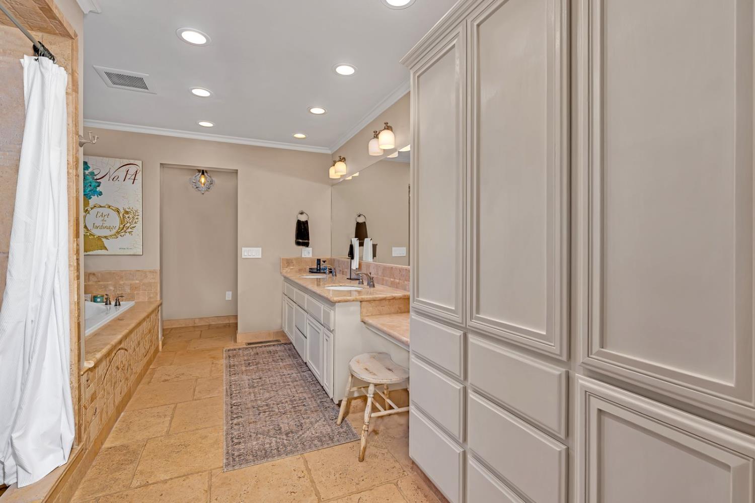 1012 Wilson Road