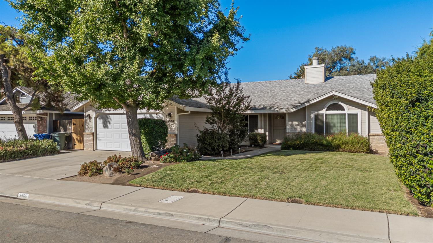 3585 Cabrillo Court