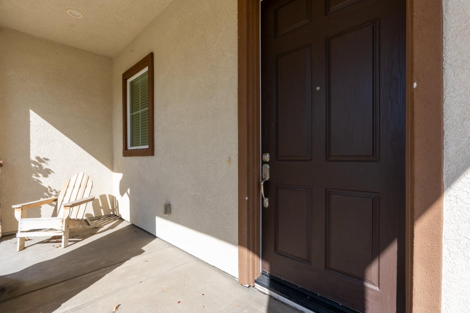 2490 N Fallbrook Drive