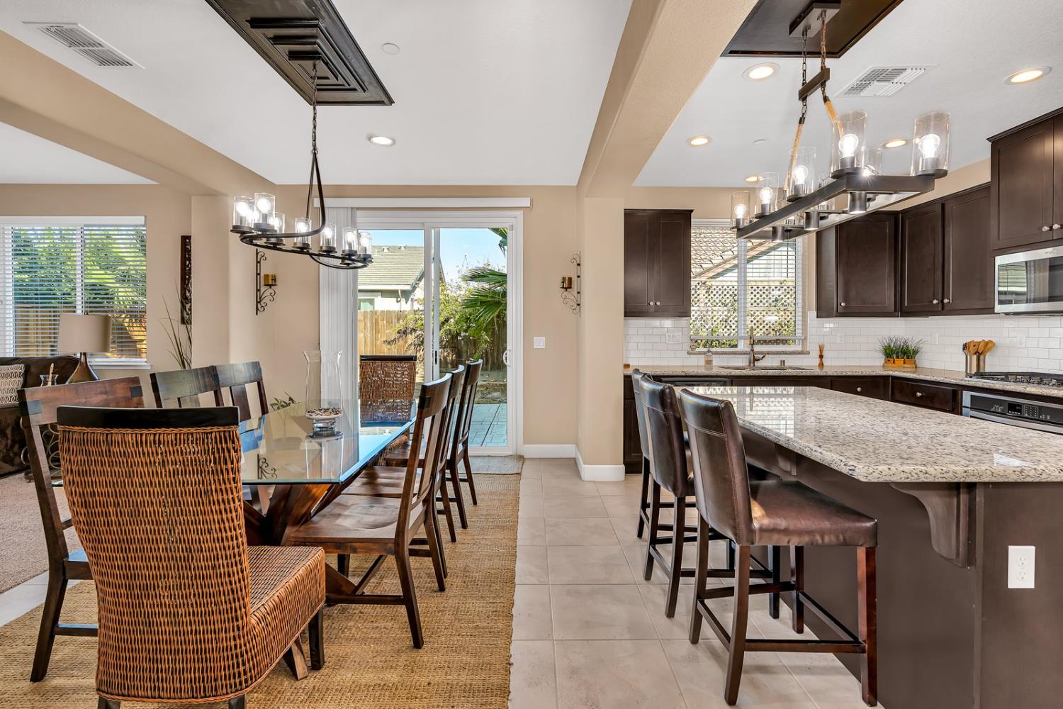 2490 N Fallbrook Drive