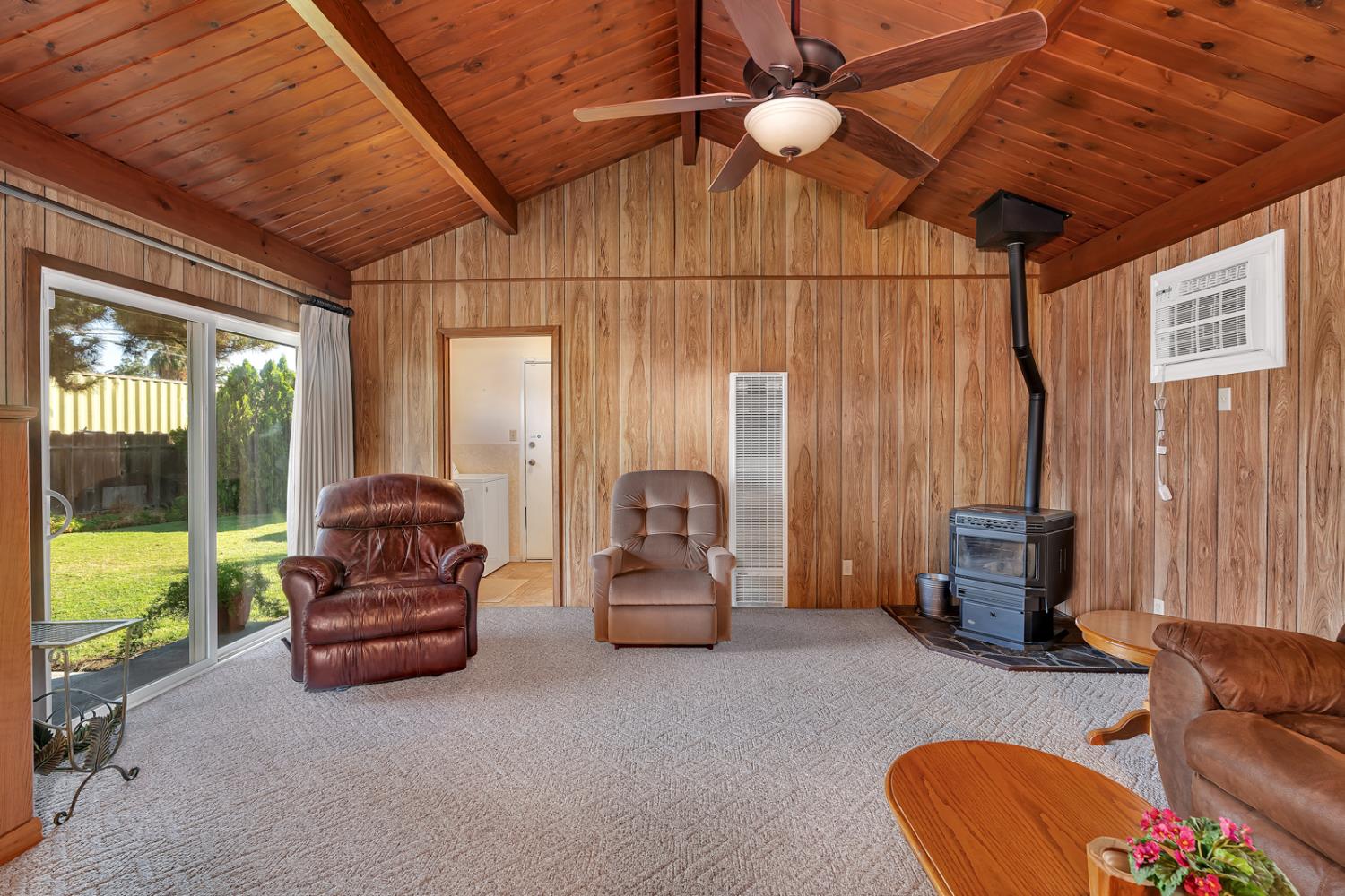 1309 Center Avenue