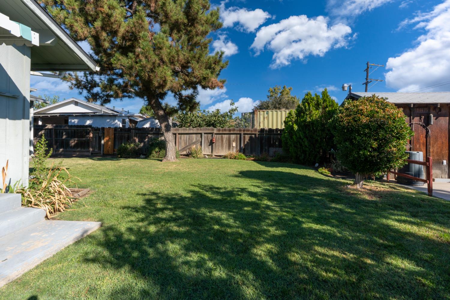 1309 Center Avenue