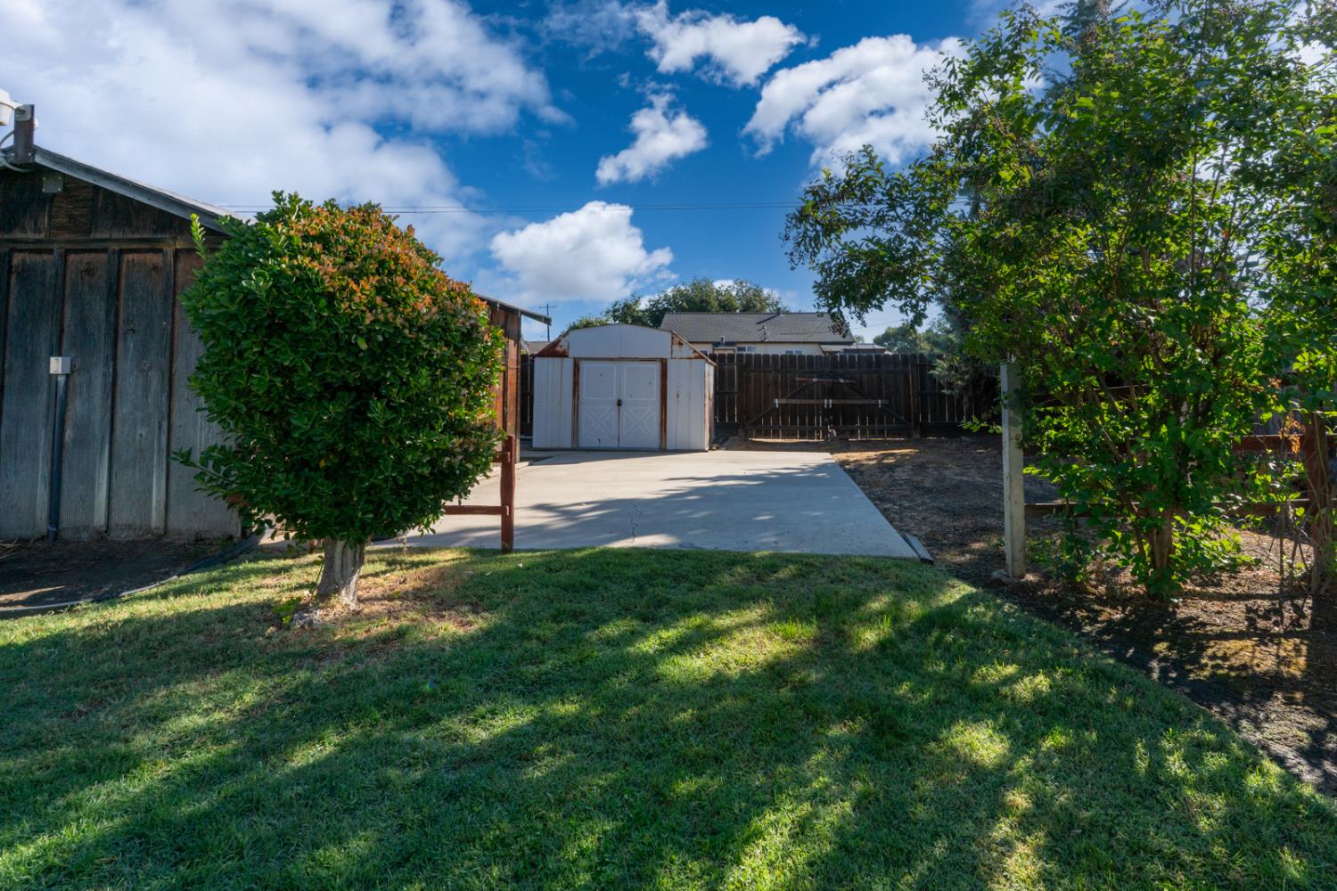 1309 Center Avenue
