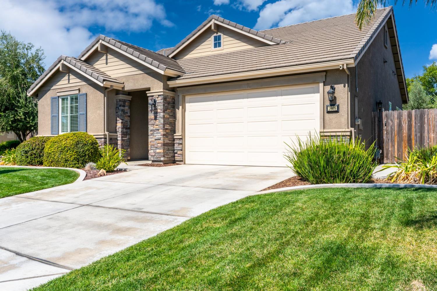 1608 Dolomite Court