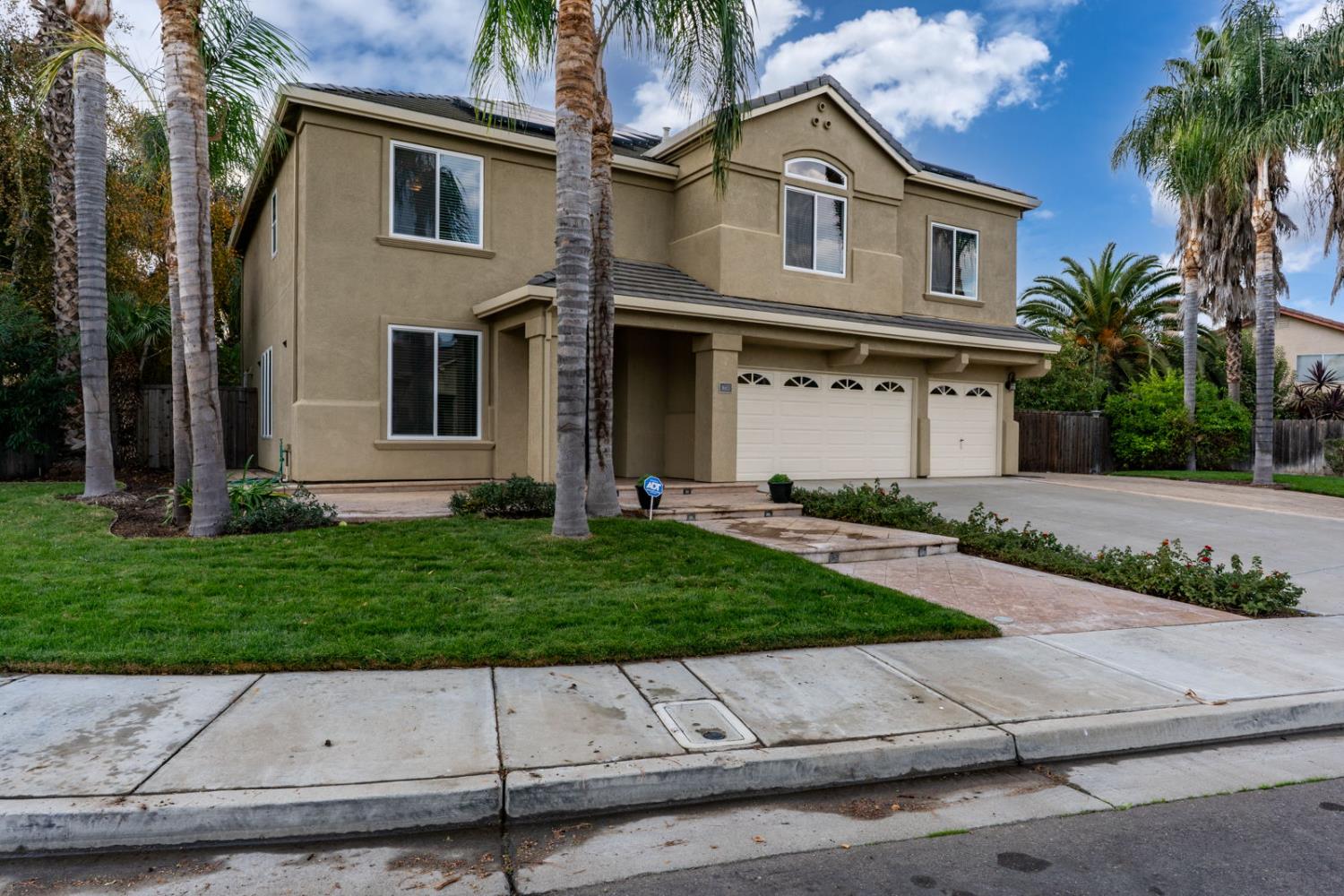 1665 Aster Court