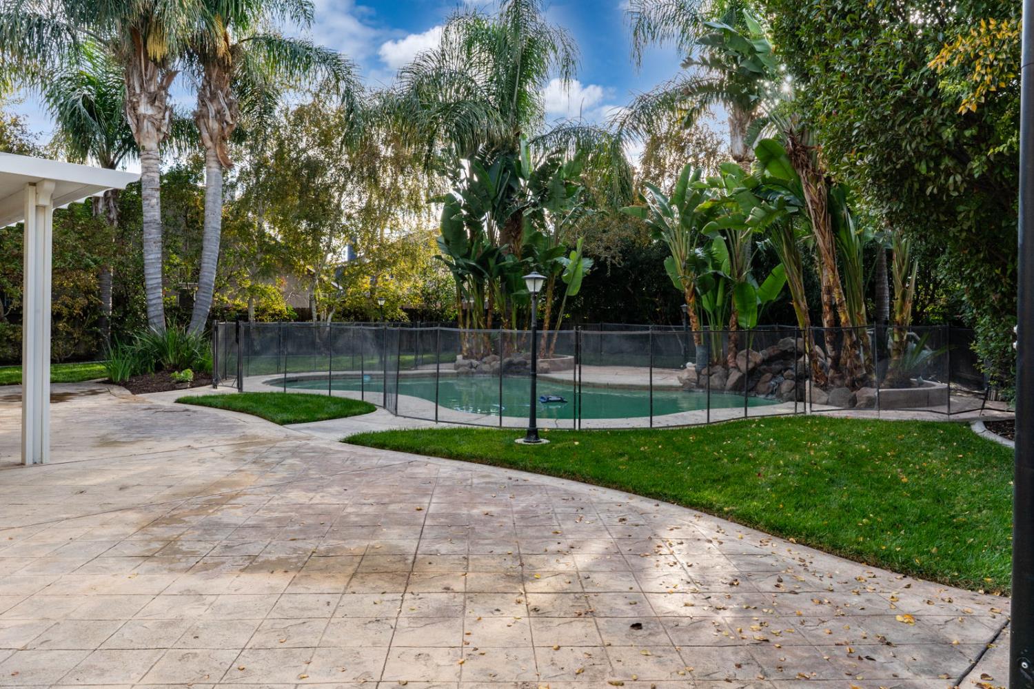 1665 Aster Court