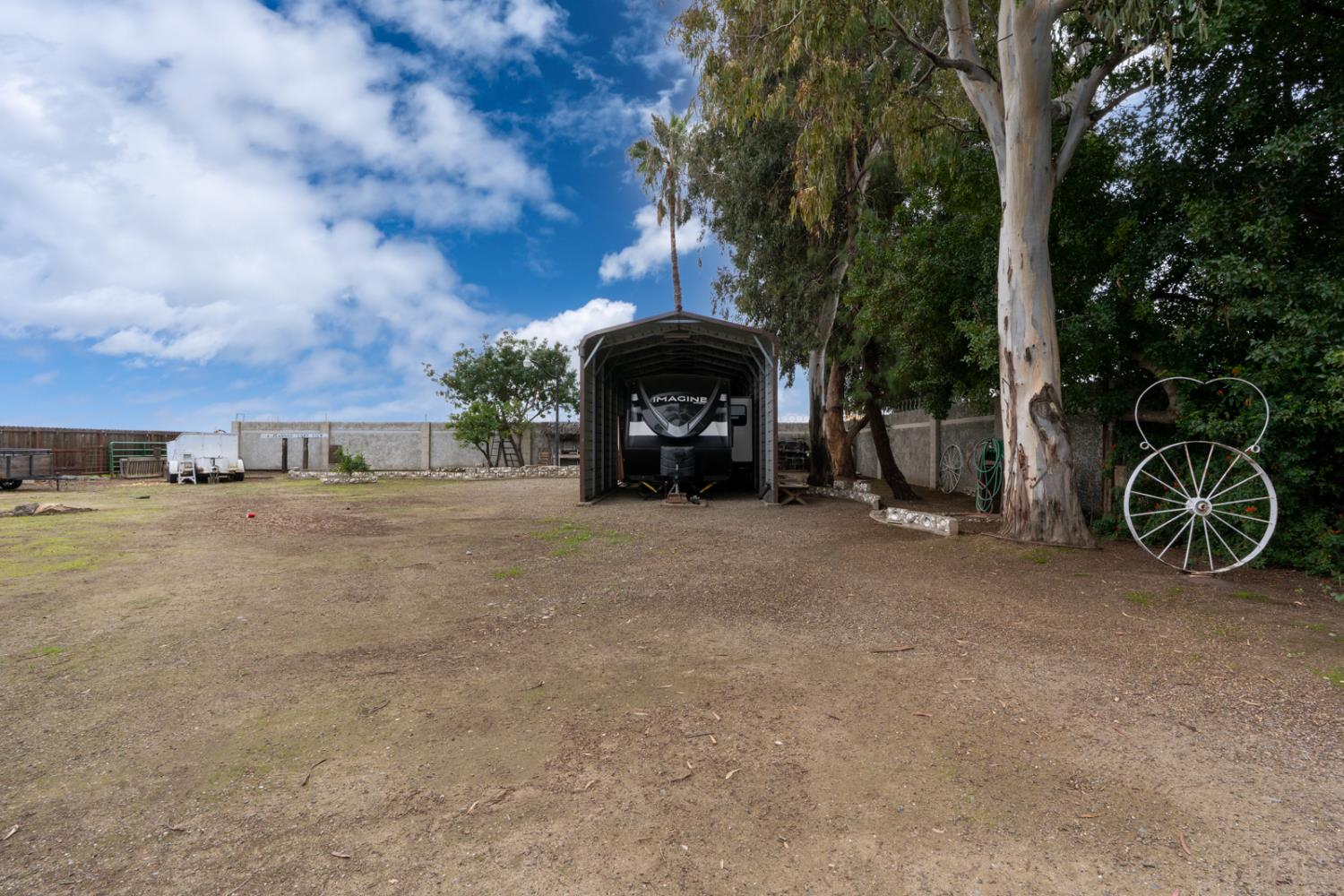 2525 E Pacheco Boulevard