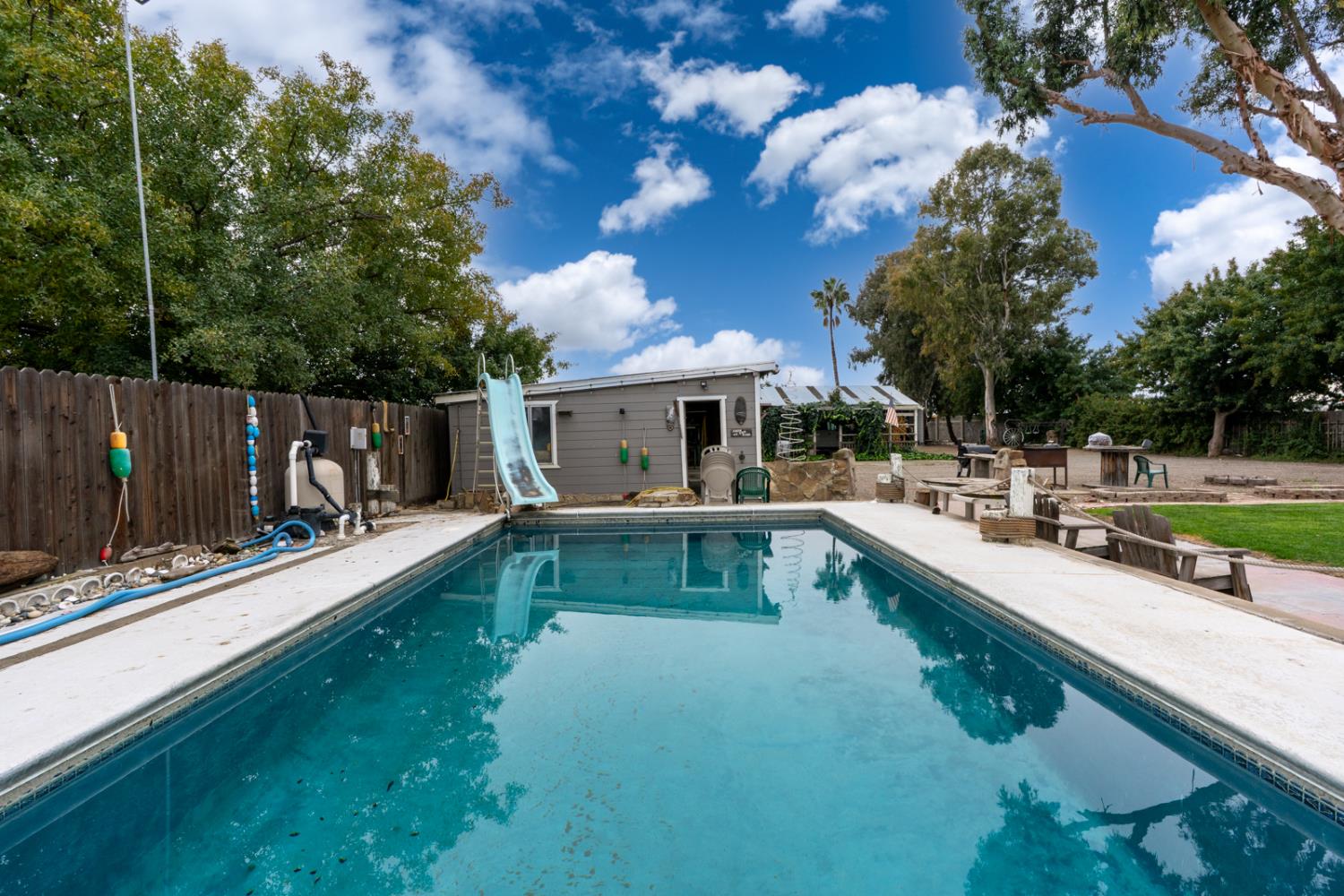 2525 E Pacheco Boulevard