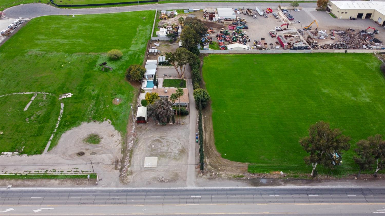 2525 E Pacheco Boulevard