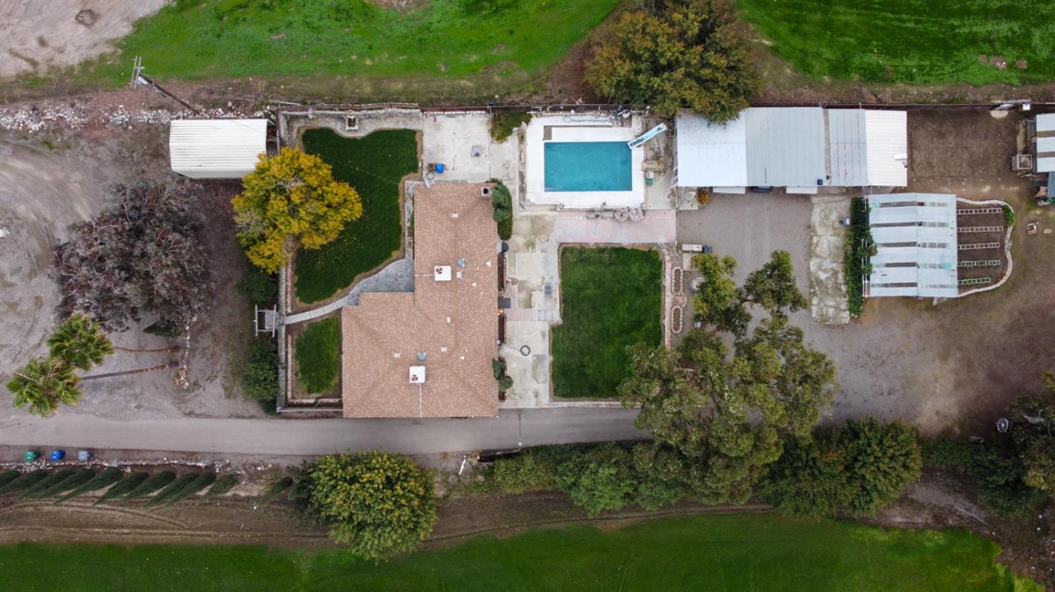 2525 E Pacheco Boulevard