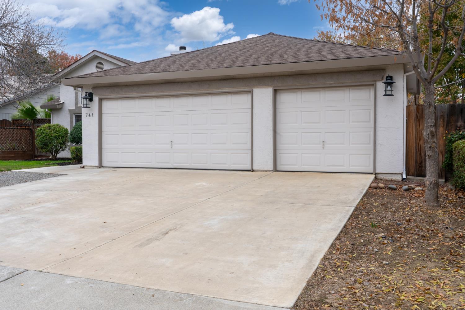 744 Bluff Drive