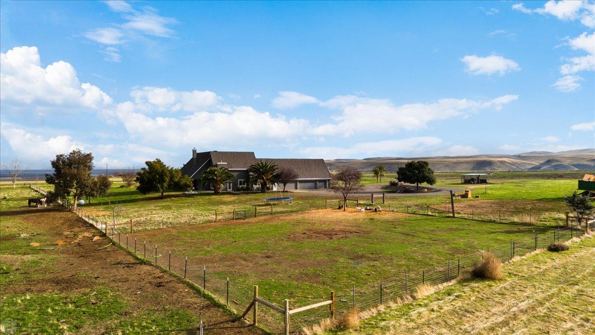 22090 Arburua Road