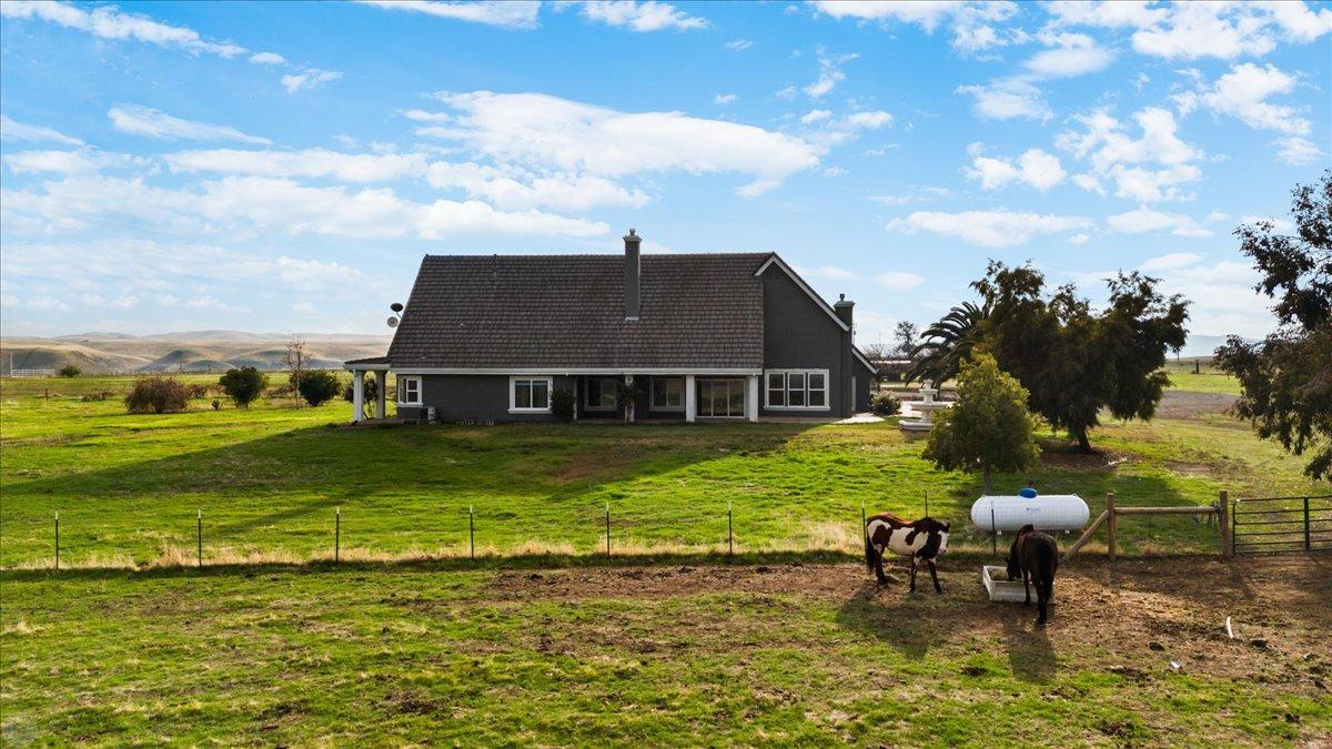 22090 Arburua Road