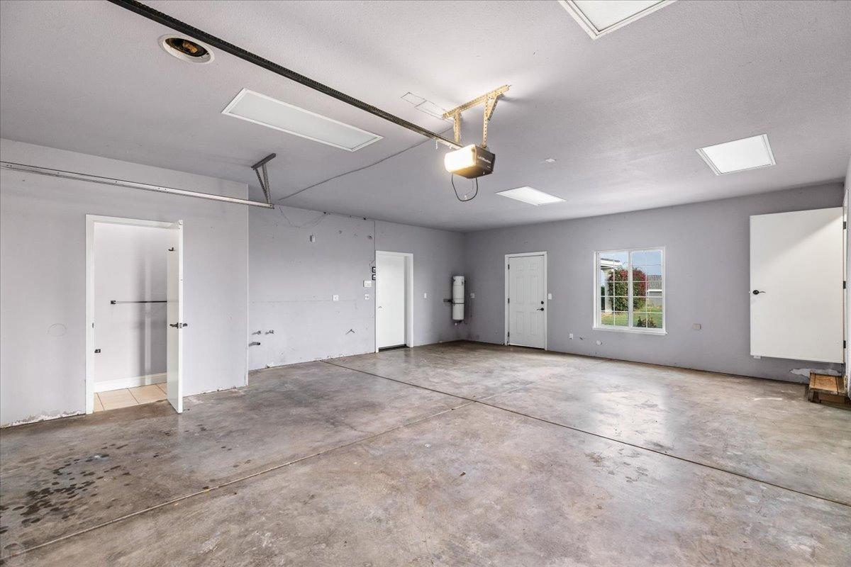 22090 Arburua Road