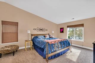 2564 Glenview Drive