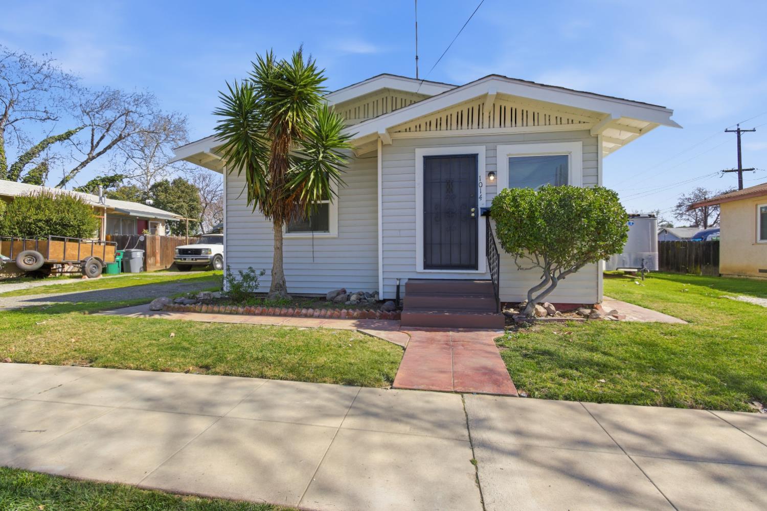 1014 3rd Street