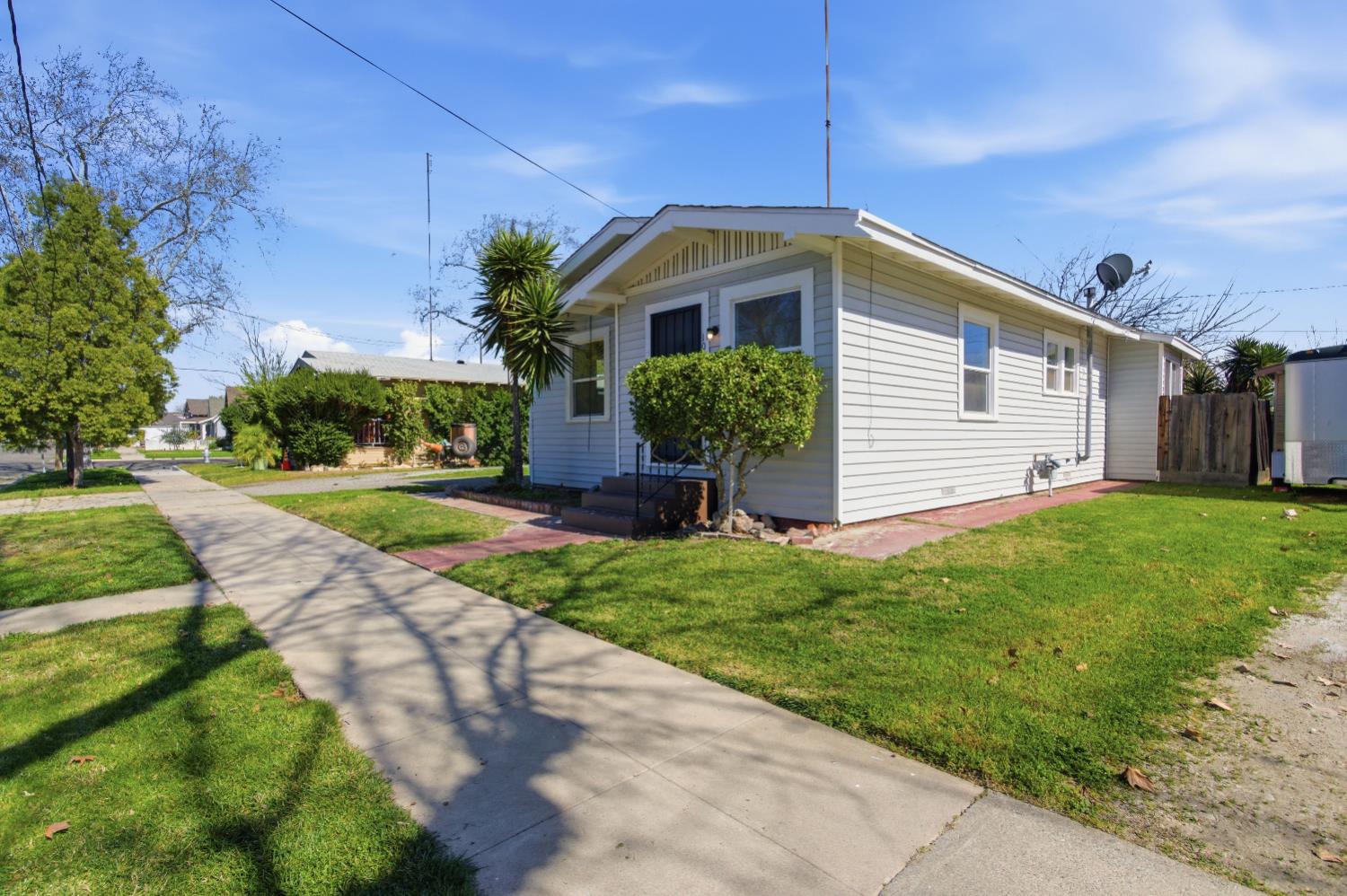 1014 3rd Street