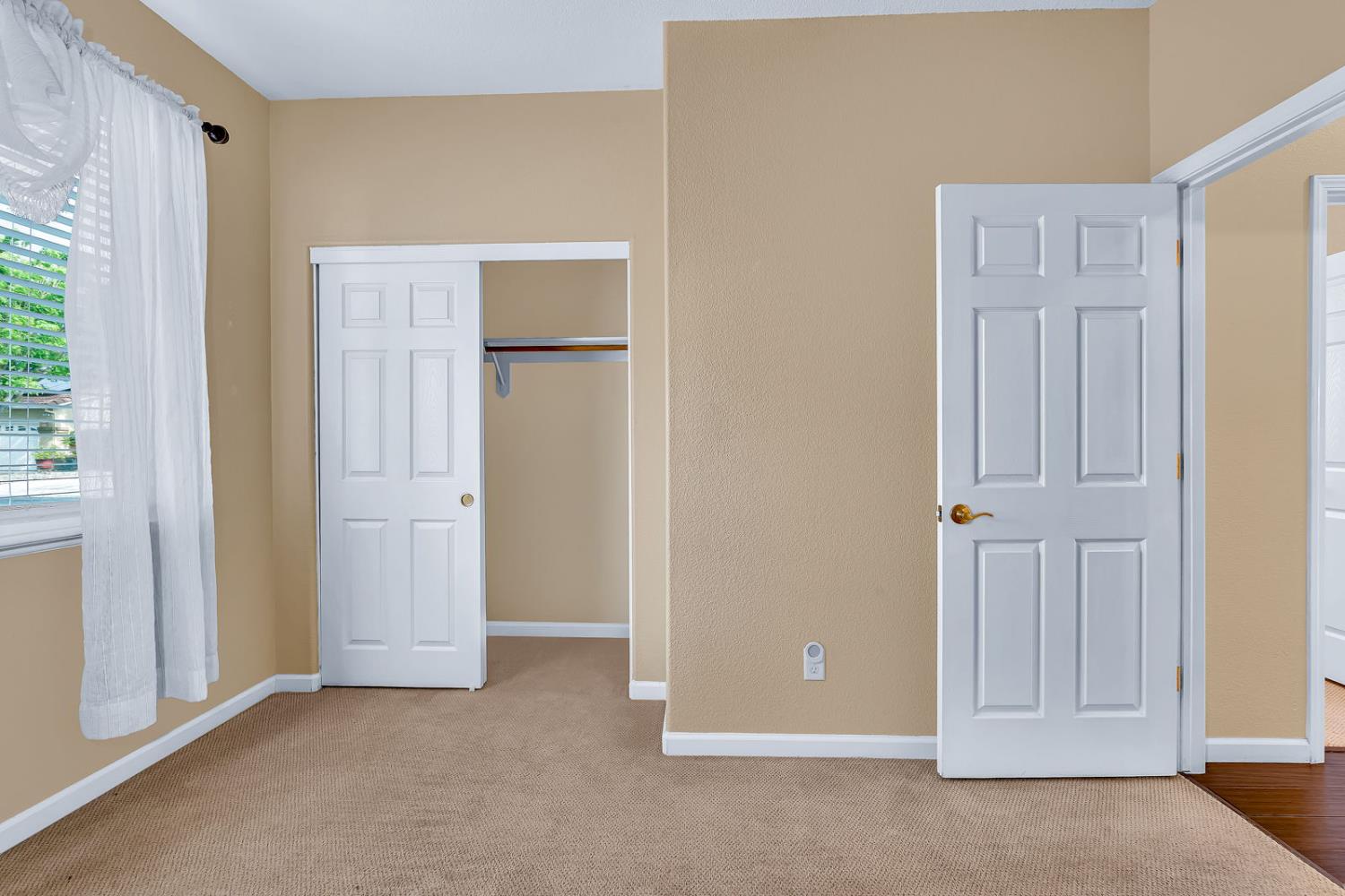 824 El Tesoro Lane