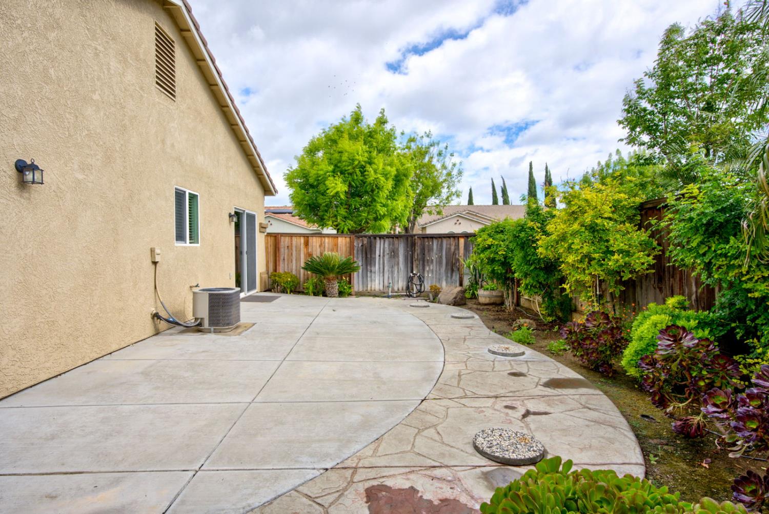 824 El Tesoro Lane