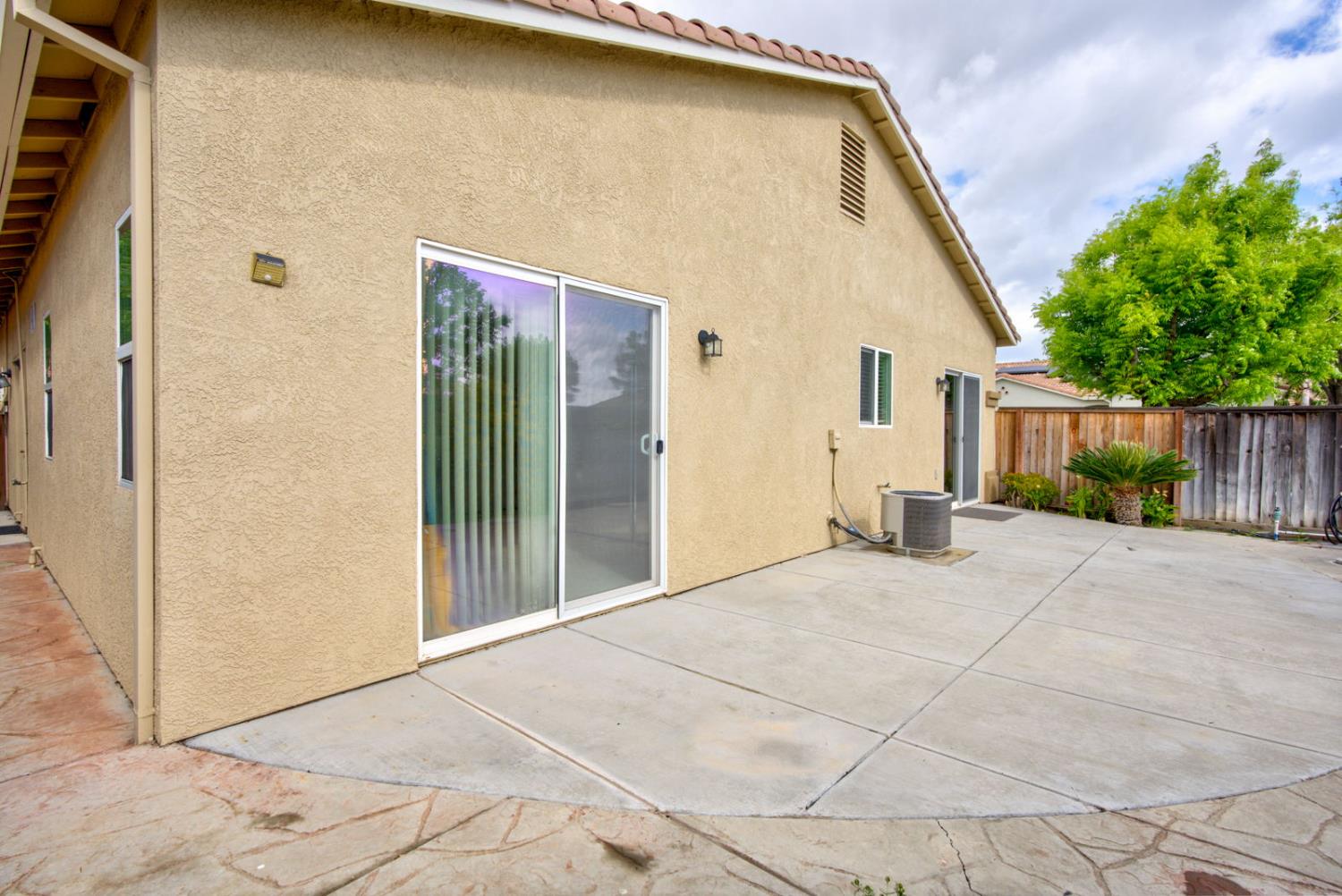 824 El Tesoro Lane