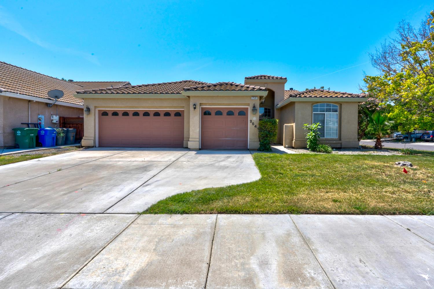 2541 Canvasback Drive