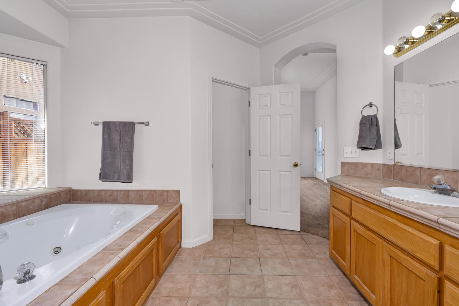 2541 Canvasback Drive