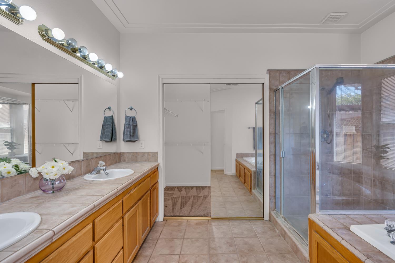 2541 Canvasback Drive