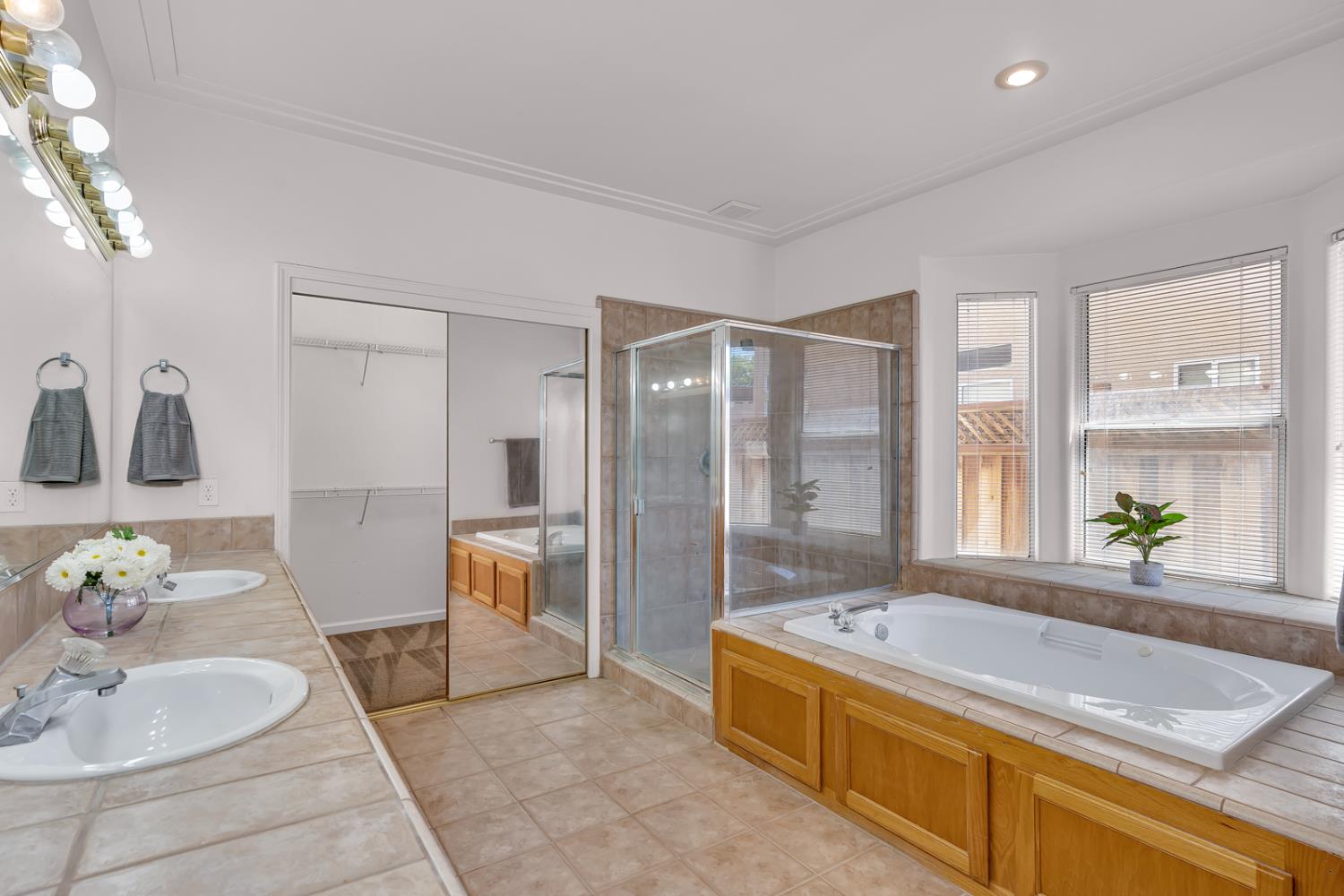 2541 Canvasback Drive