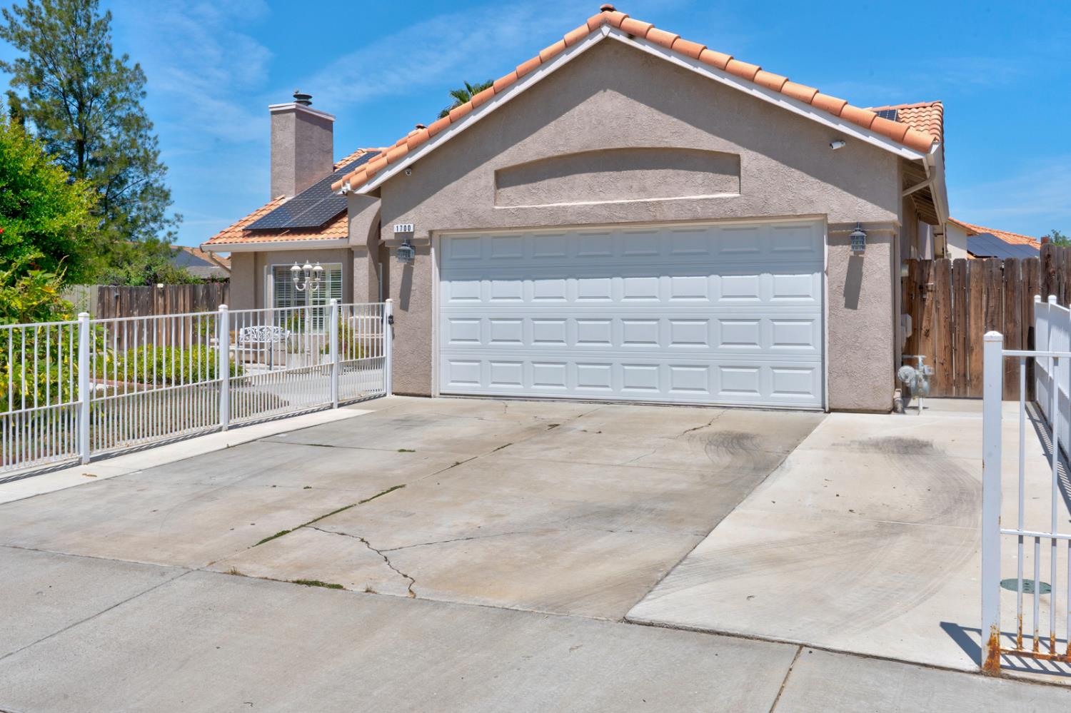 1700 San Simeone Way