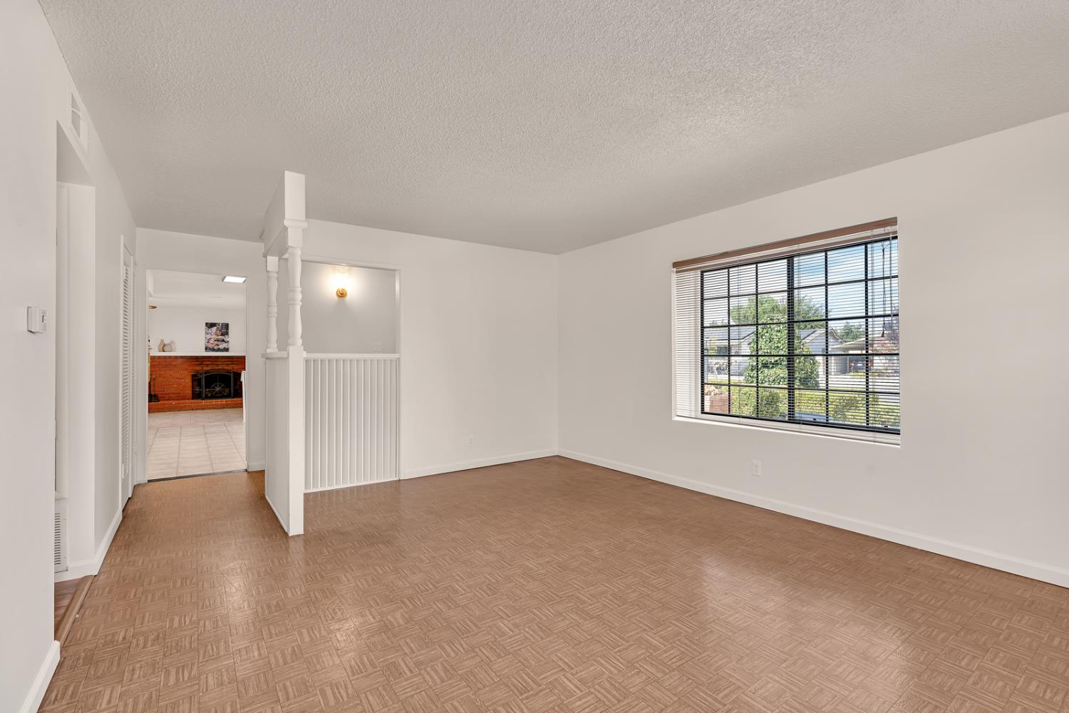 163 N Santa Rosa Street