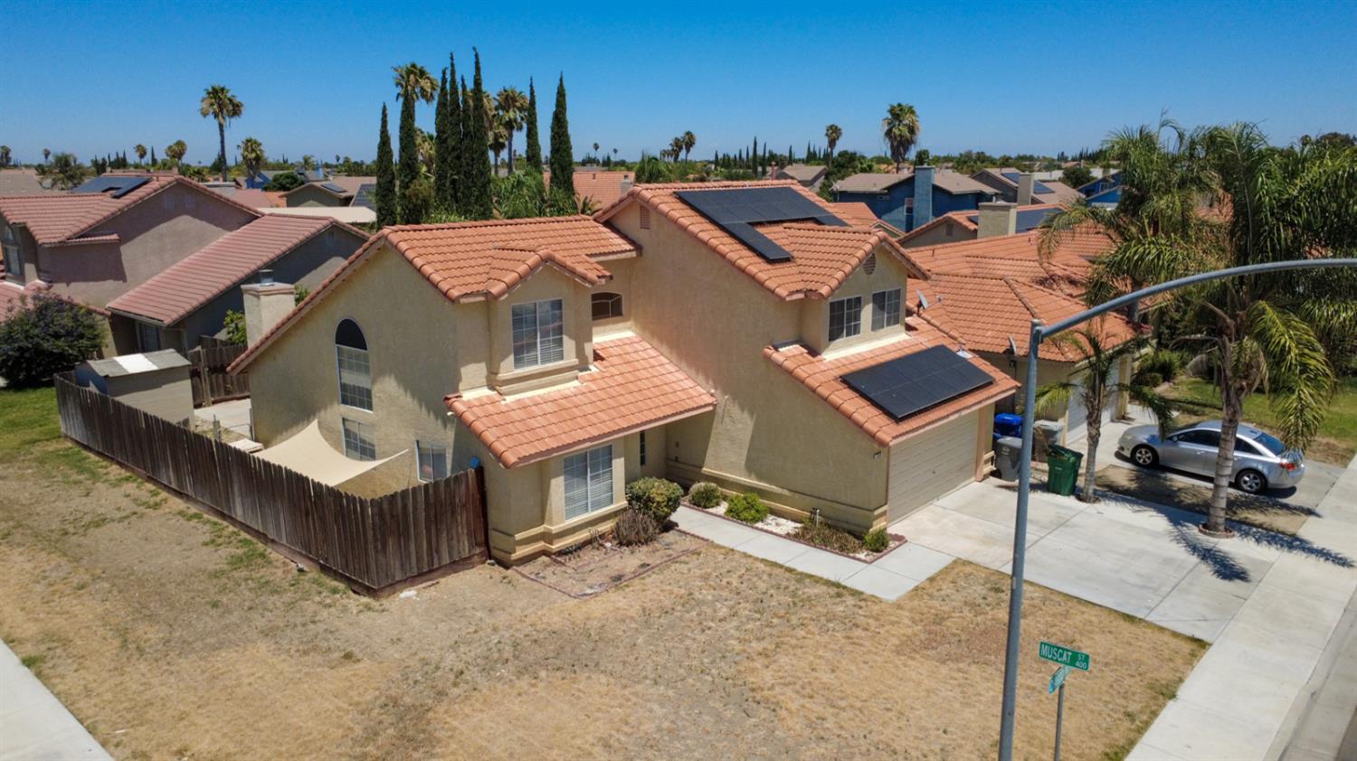 128 Chardonnay Street
