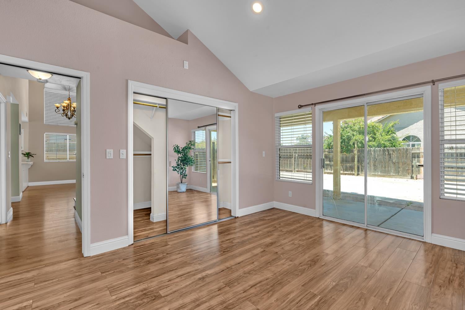 128 Chardonnay Street
