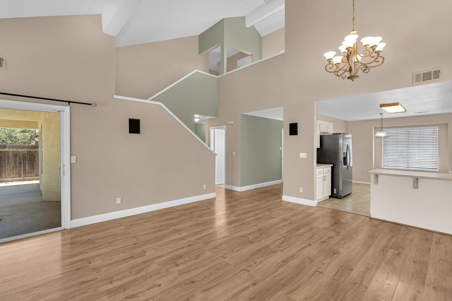 128 Chardonnay Street