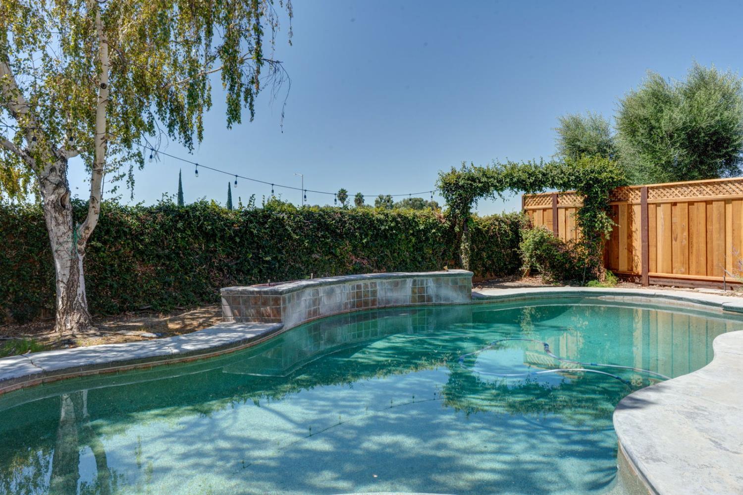 511 Bluff Drive